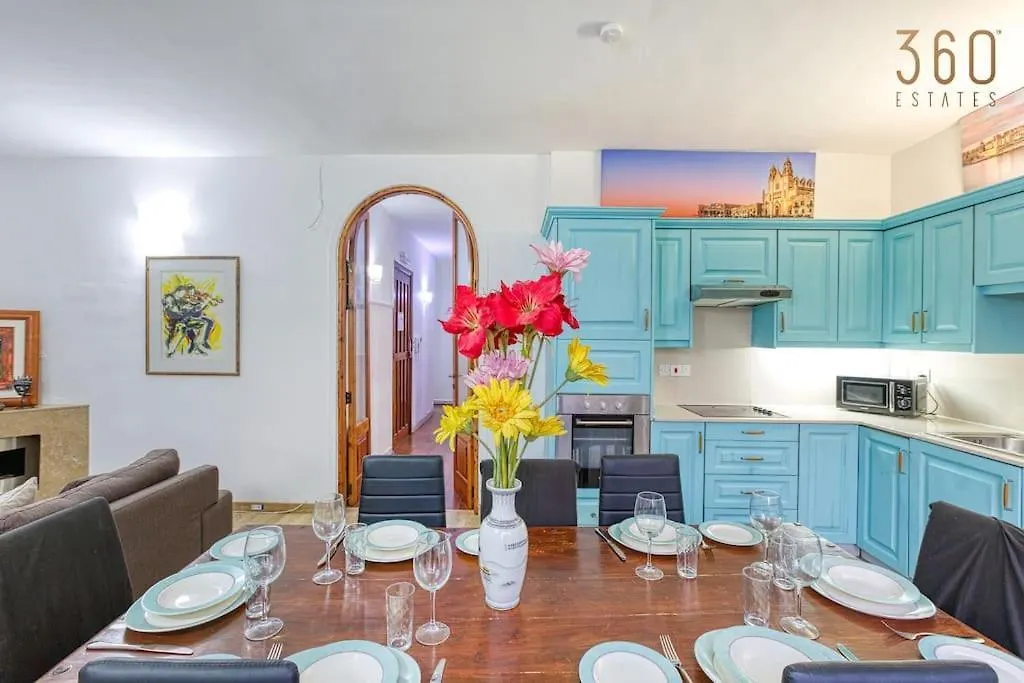 Spacious 4Br Stay In Sliema Best Location By 360 Estates 0*,  Malta