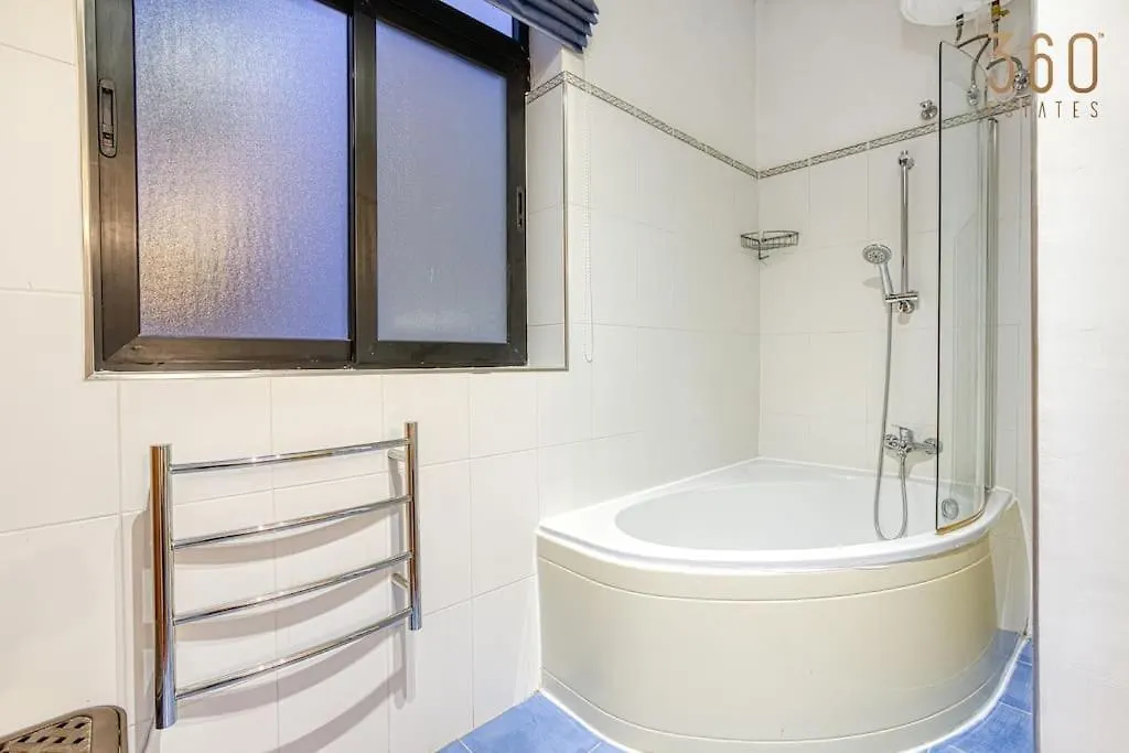 Spacious 4Br Stay In Sliema Best Location By 360 Estates Daire