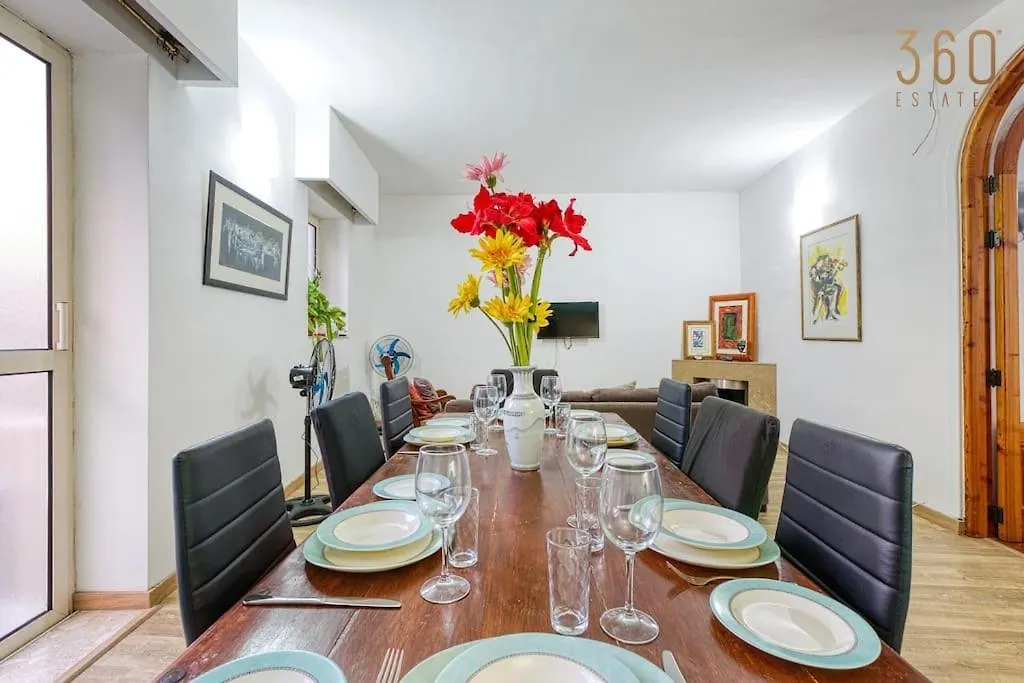 Spacious 4Br Stay In Sliema Best Location By 360 Estates Daire